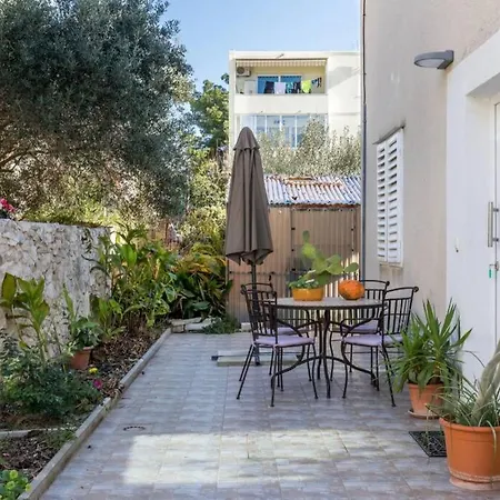 Buki **** Appartamento *