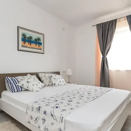 Appartement Buki **** Split