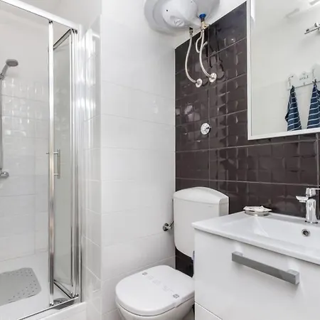 Buki **** Appartement *
