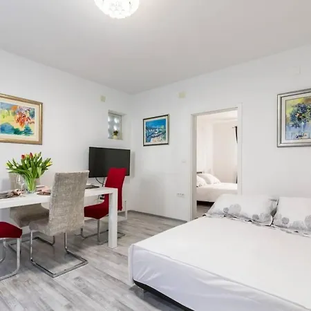 Buki **** Apartman *